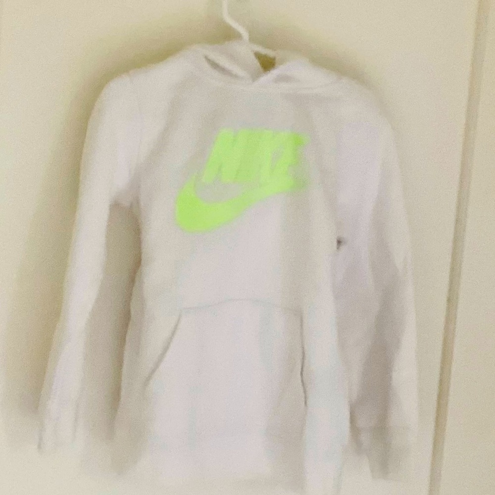 Nike White and Green Pullover Hoodie Sweatshirt